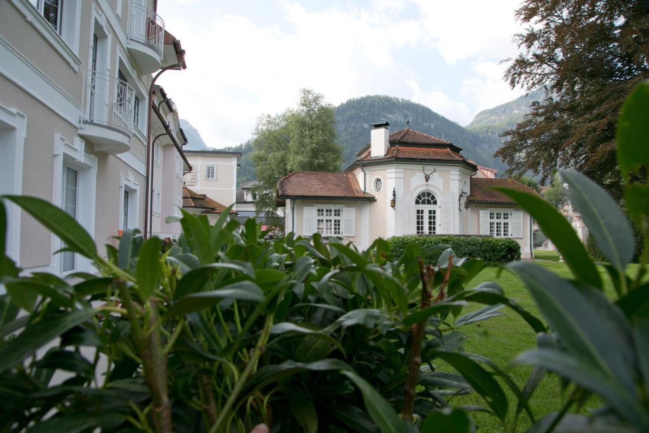 Schloss Kurhotel Strobl Exterior photo