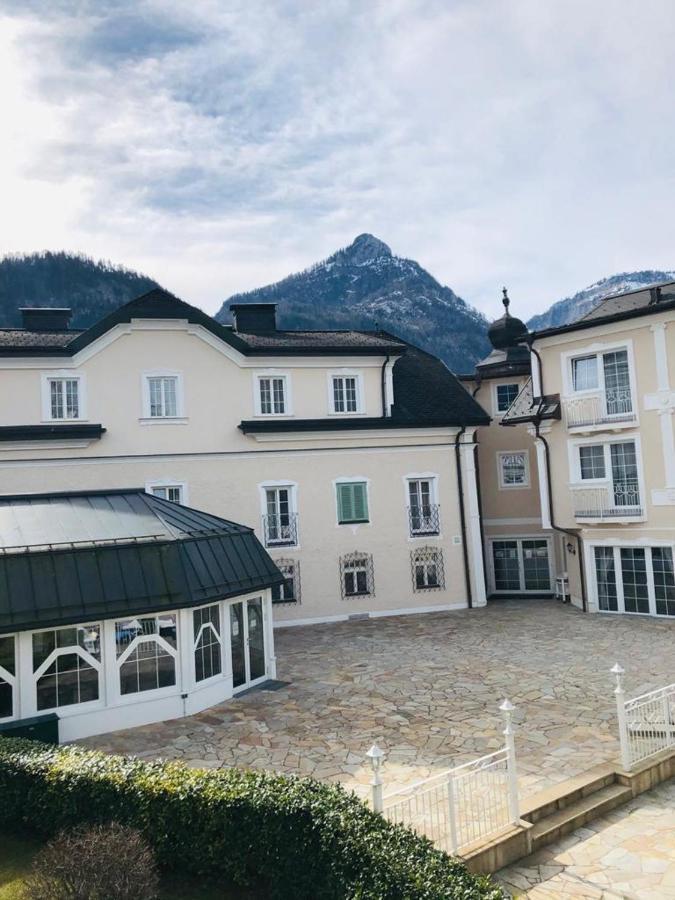 Schloss Kurhotel Strobl Exterior photo
